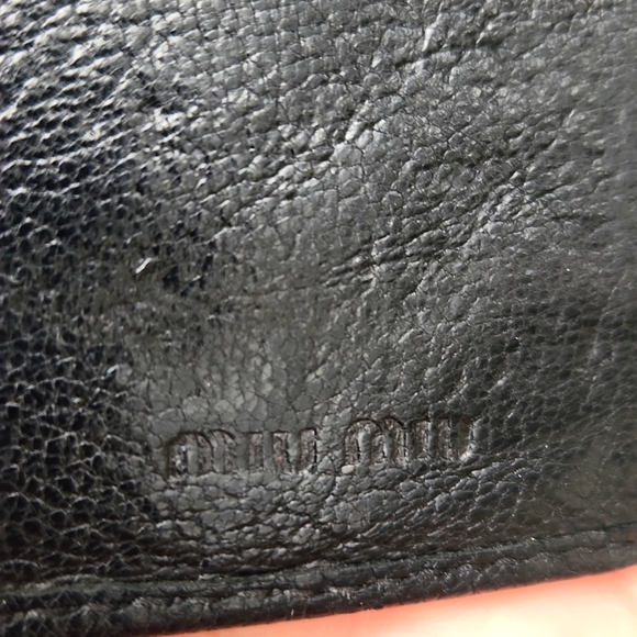 Miu Miu Pebbled Leather Jeweled & Studded Black Key Holder - Picture 7 of 13